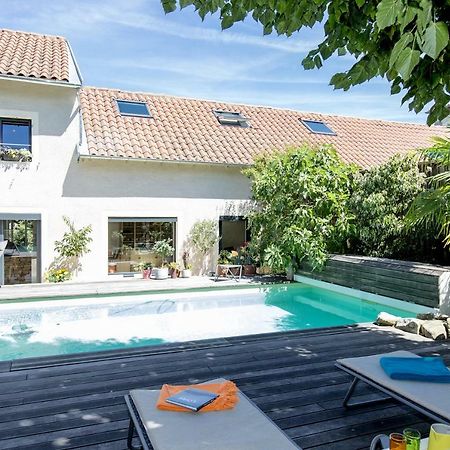 Une Odeur De Tilleul Montbrison Exterior photo